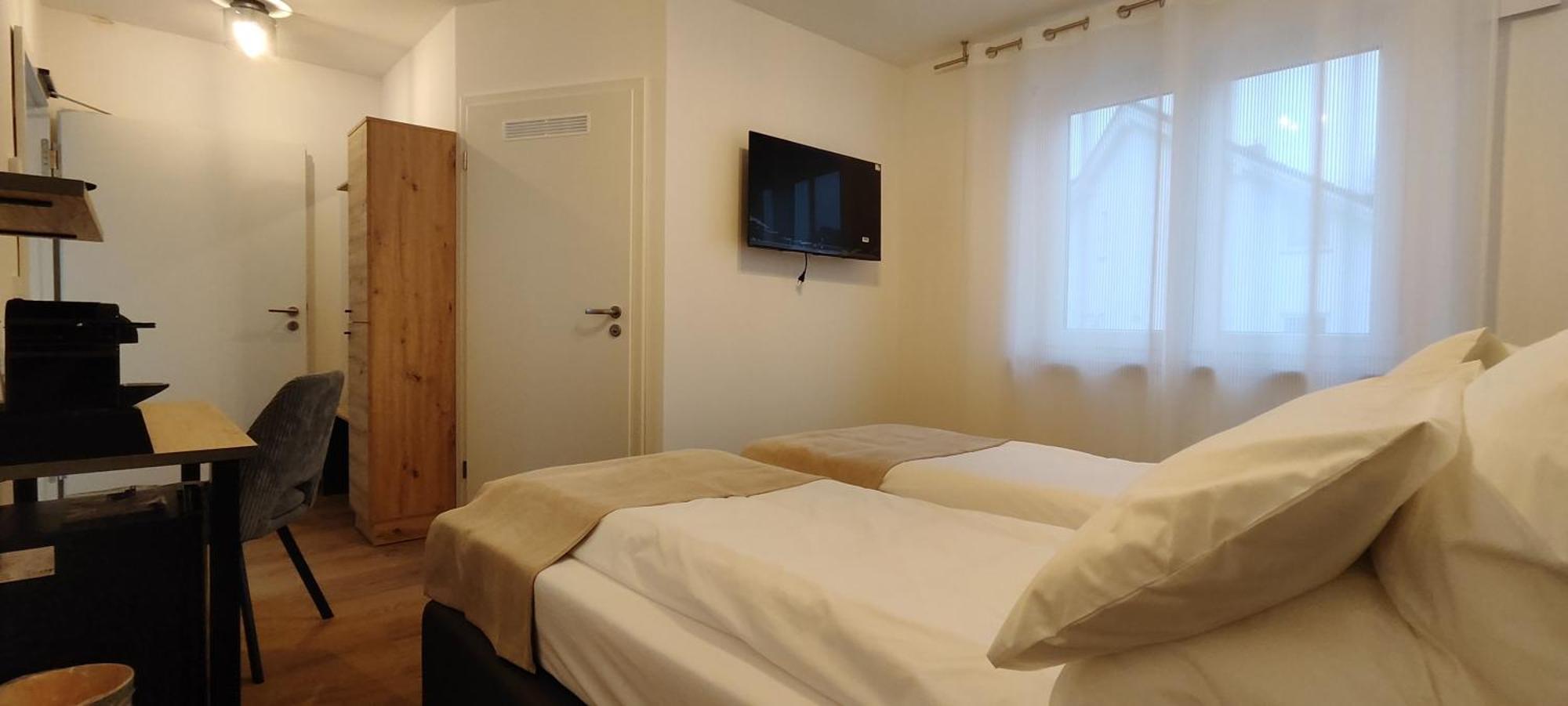 Apartments Seibel Doppel-Zweibettzimmer Mit Bad ريوتلنجن المظهر الخارجي الصورة